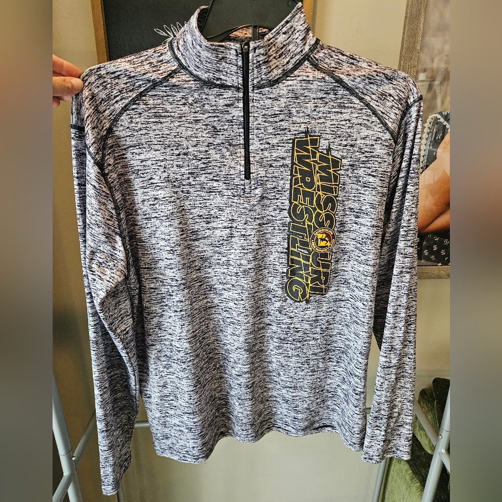 Blue chip Wrestling Missouri Wrestling Quarter Zip Gray Size Large